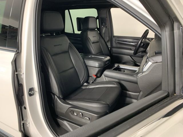 Used 2021 GMC Yukon Denali w/ Denali Premium Package image 41