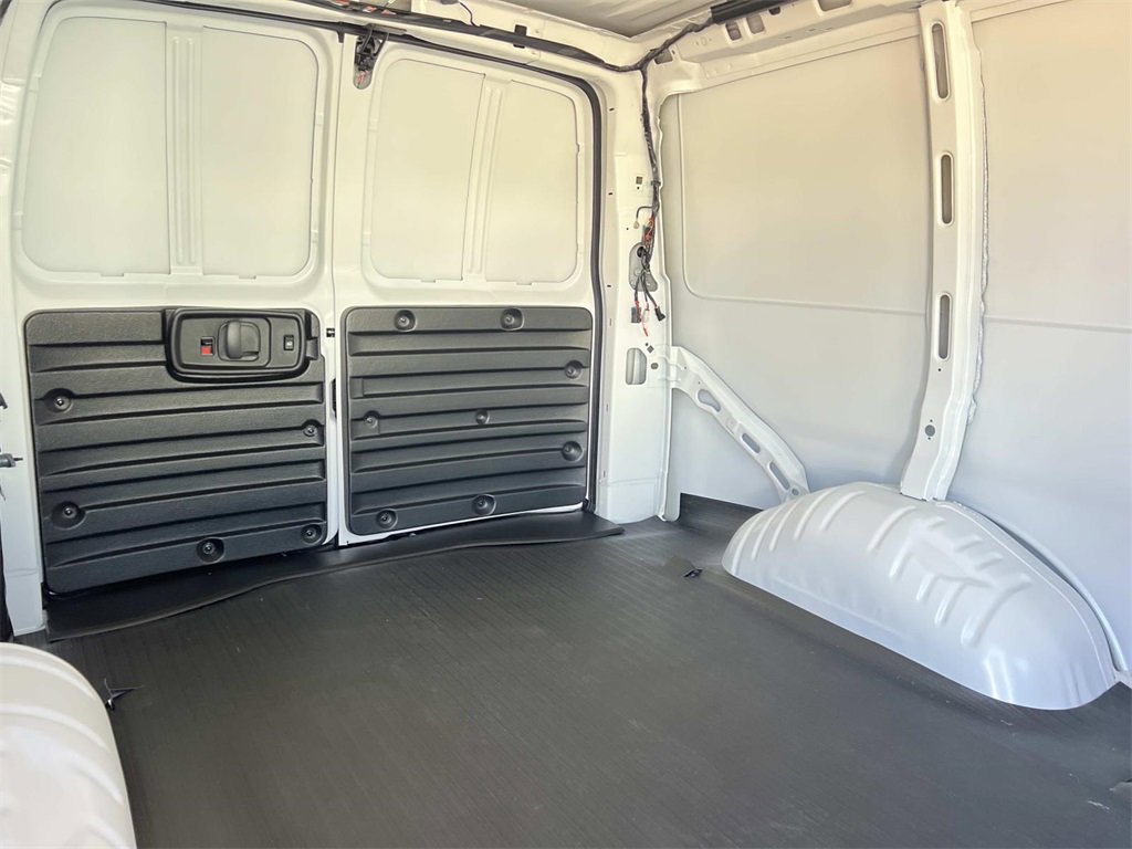 New 2025 Chevrolet Express 2500 w/ Communications Package image 9