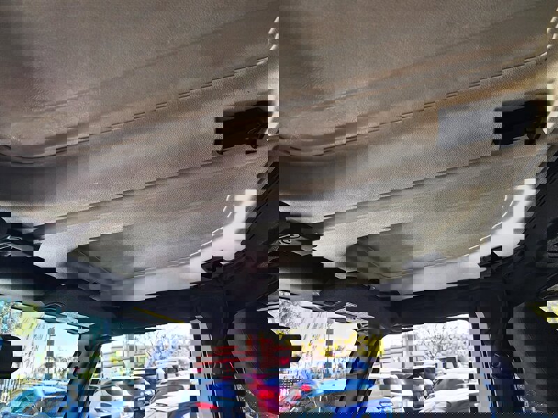 Used 2016 Jeep Wrangler Sport image 15