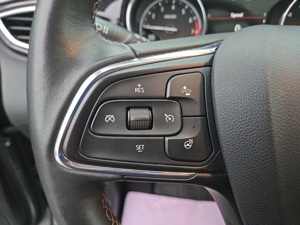 Used 2023 Buick Encore GX Essence w/ Experience Buick Package image 19