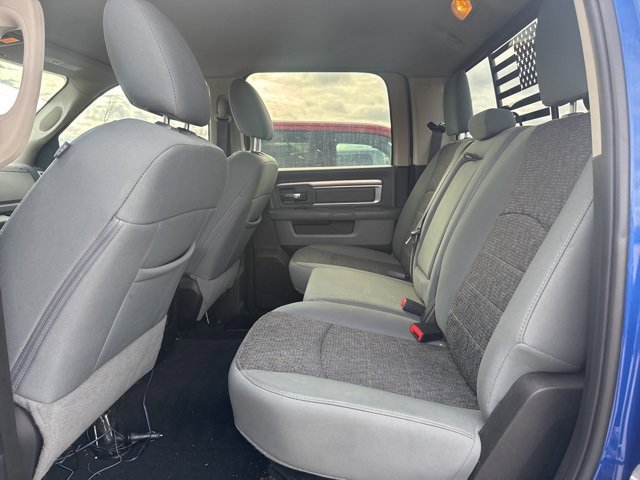 Used 2018 RAM 2500 SLT w/ Luxury Group image 7