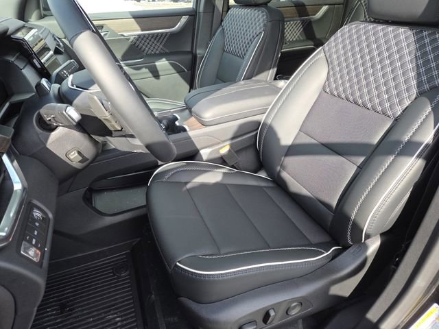 New 2026 GMC Acadia Denali w/ Super Cruise Package image 38