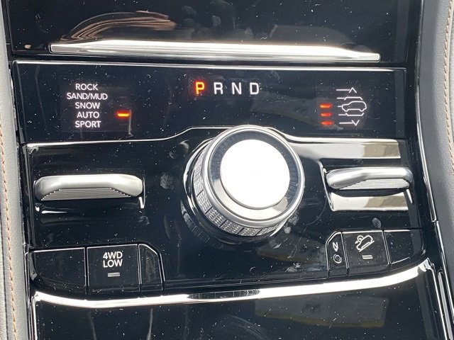 New 2025 Jeep Grand Cherokee L Summit image 26