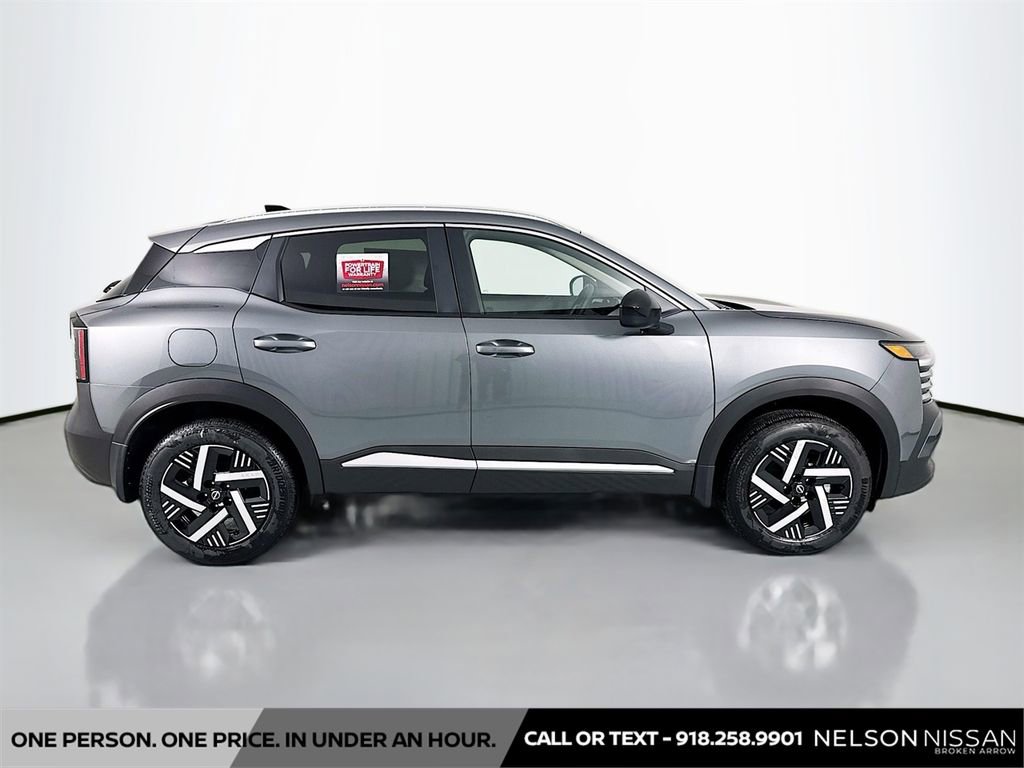 New 2026 Nissan Kicks SV w/ SV Premium Package FWD image 4