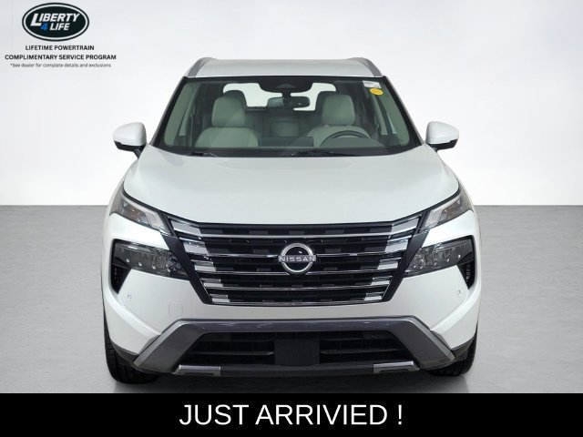 Used 2026 Nissan Rogue SL AWD/4WD image 8