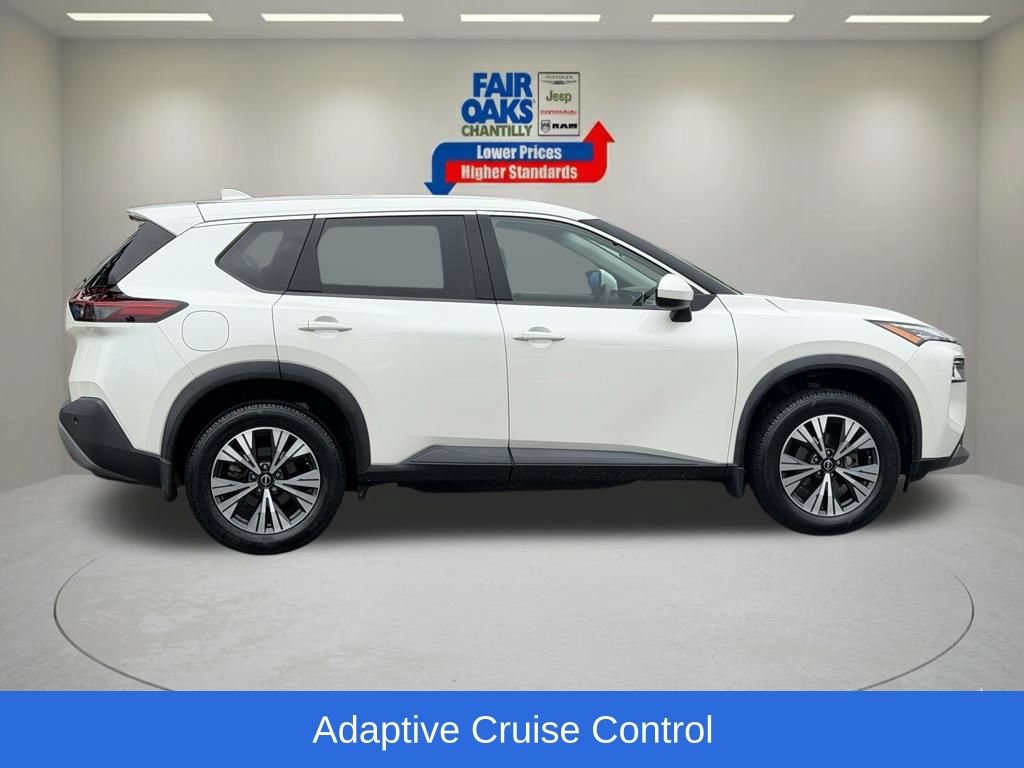 Used 2023 Nissan Rogue SV AWD/4WD image 7