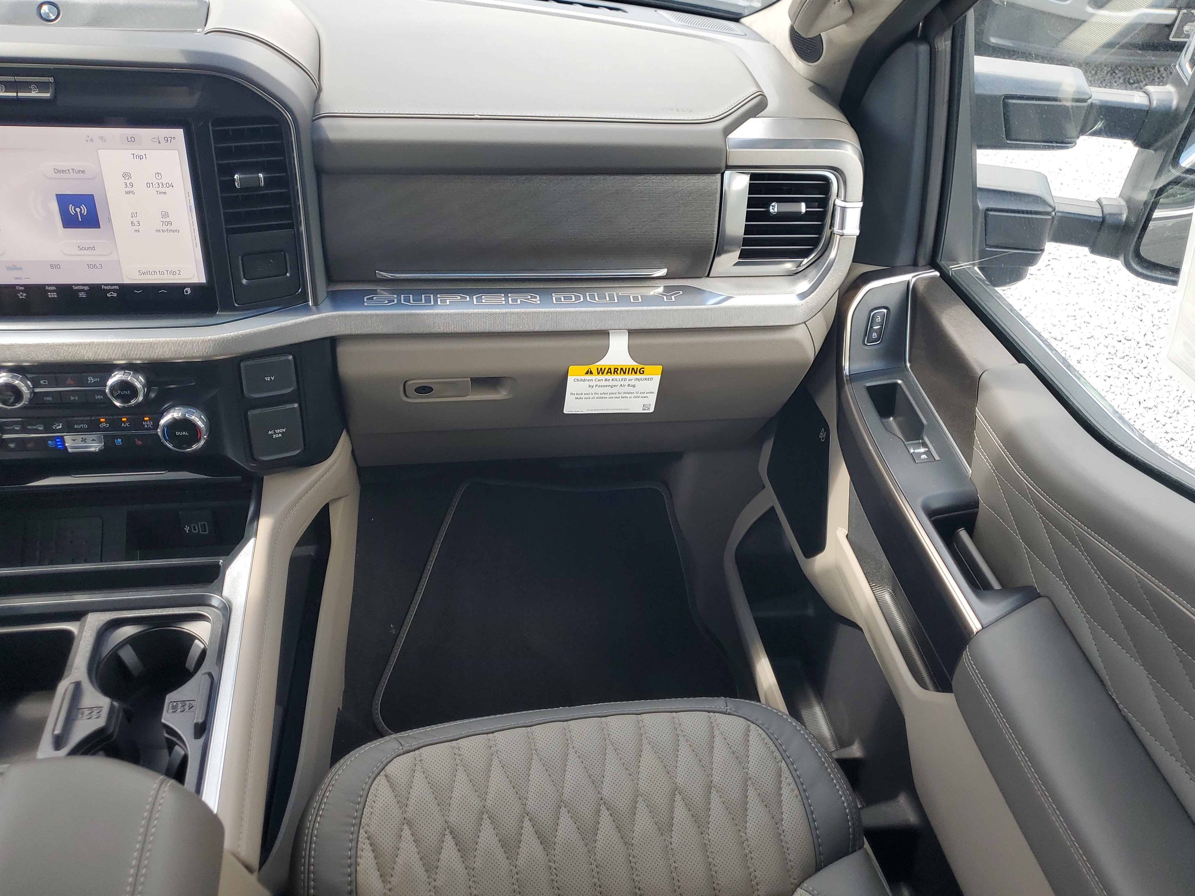 New 2026 Ford F450 Platinum w/ Platinum Plus Package image 13