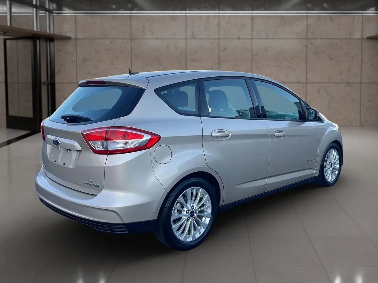 Used 2017 Ford C-MAX SE image 5