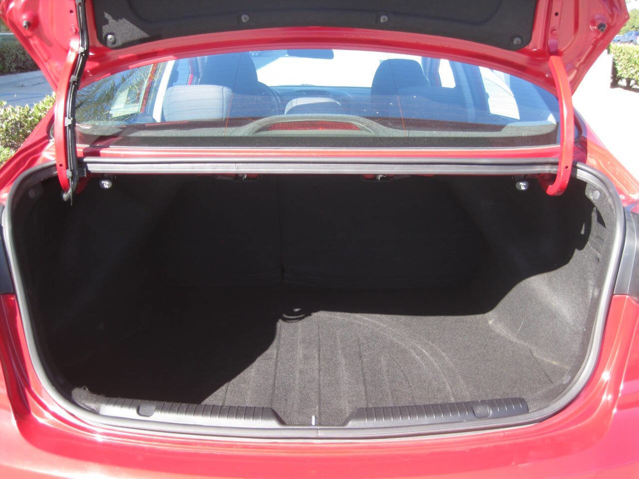 Used 2015 Kia Forte LX w/ Popular Package image 16