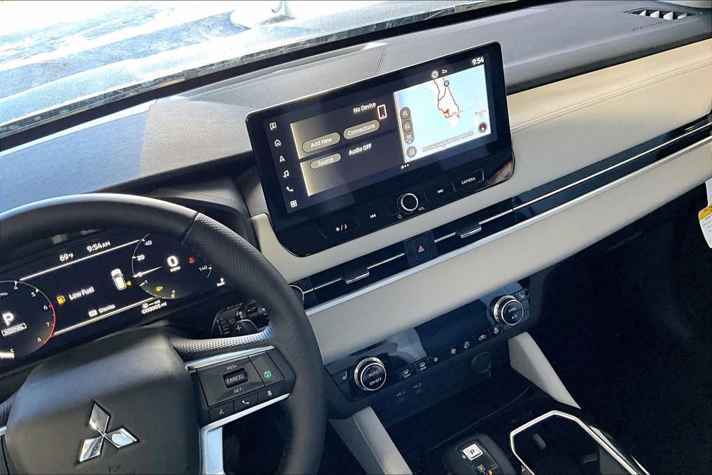 New 2026 Mitsubishi Outlander SE AWD/4WD image 7