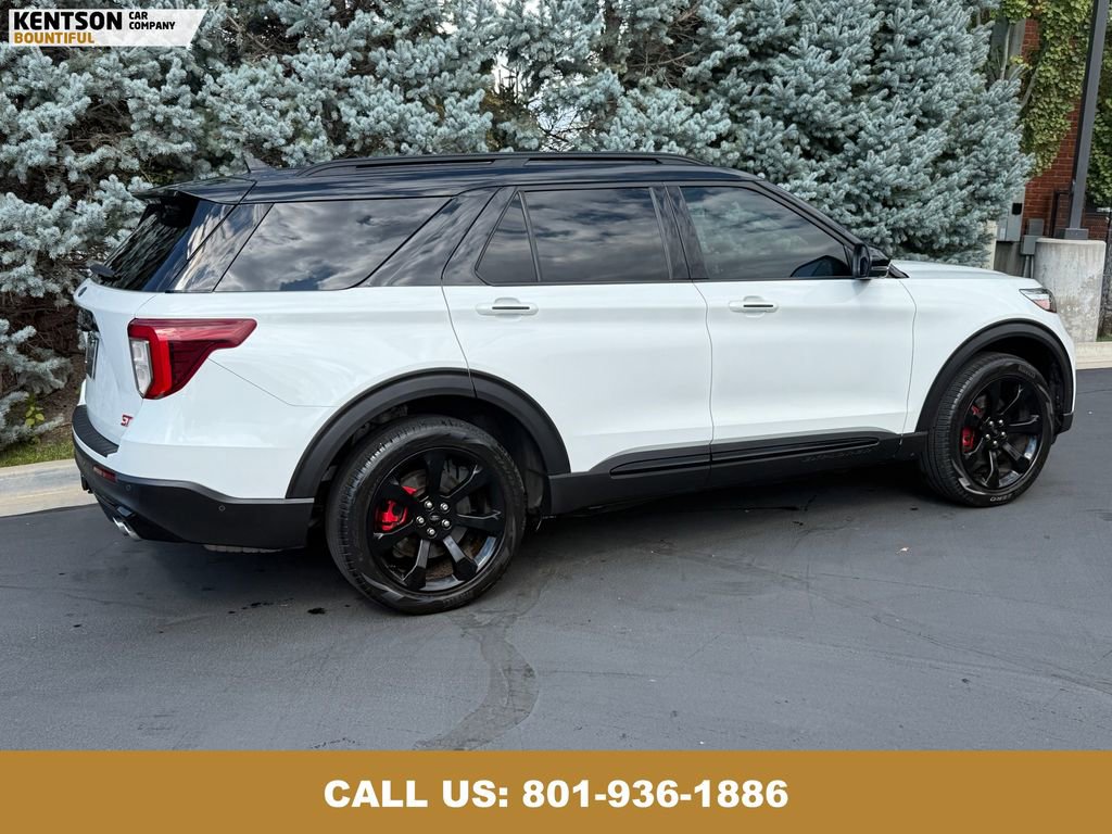 Used 2021 Ford Explorer ST w/ ST Street Pack image 10