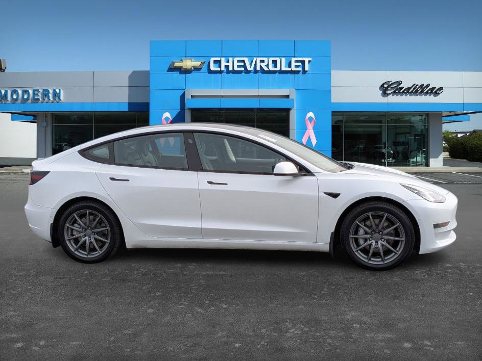 Used 2022 Tesla Model 3 Long Range image 6