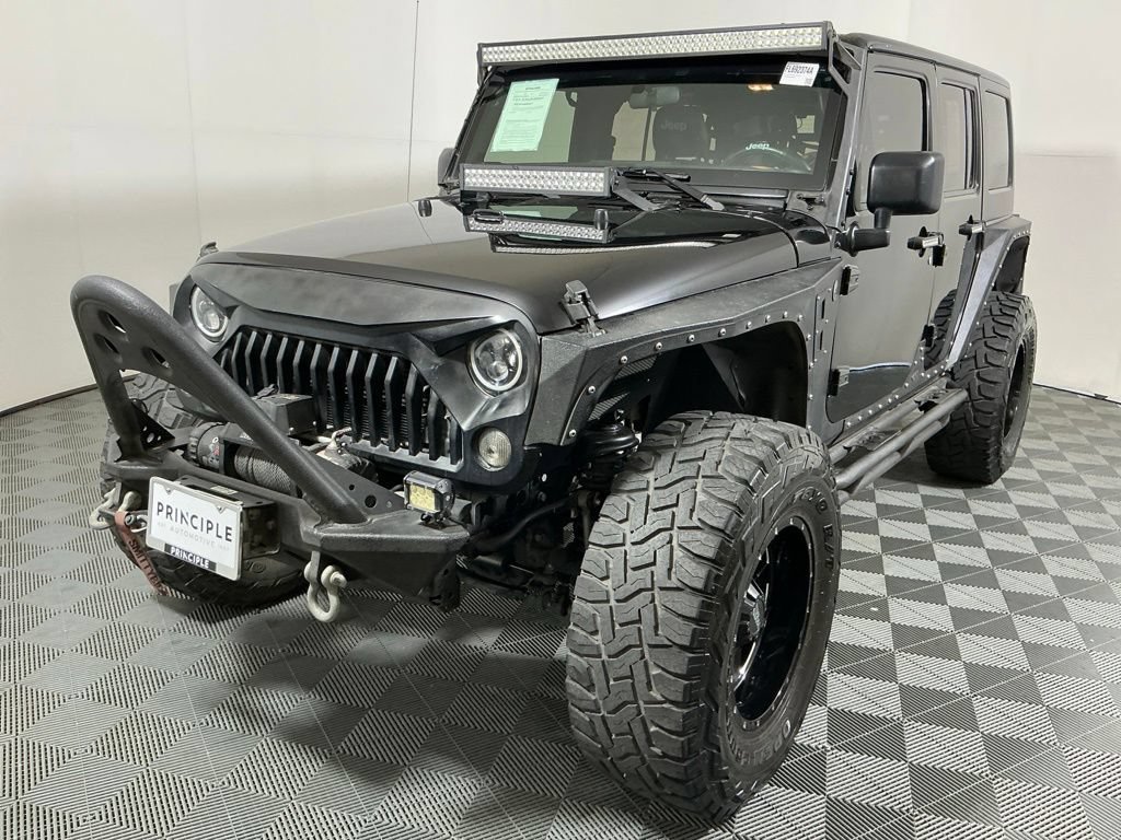 Used 2015 Jeep Wrangler Unlimited Sport w/ Connectivity Group AWD/4WD image 2