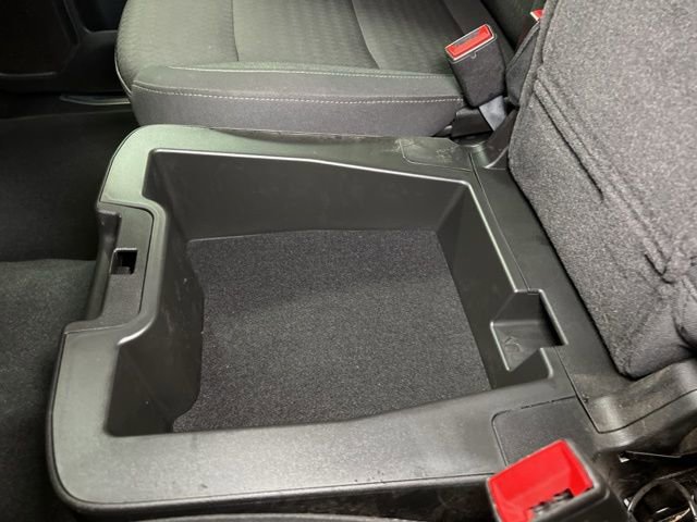 Used 2025 Chevrolet Silverado 2500 LT w/ Convenience Package image 31