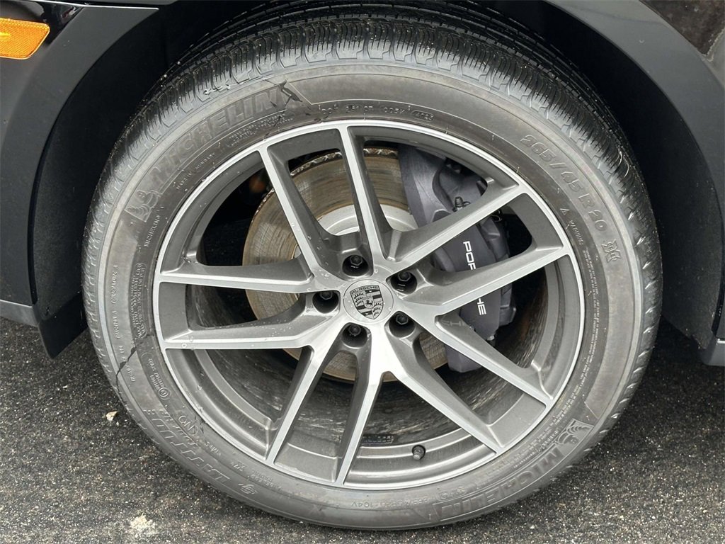 New 2026 Porsche Macan image 11