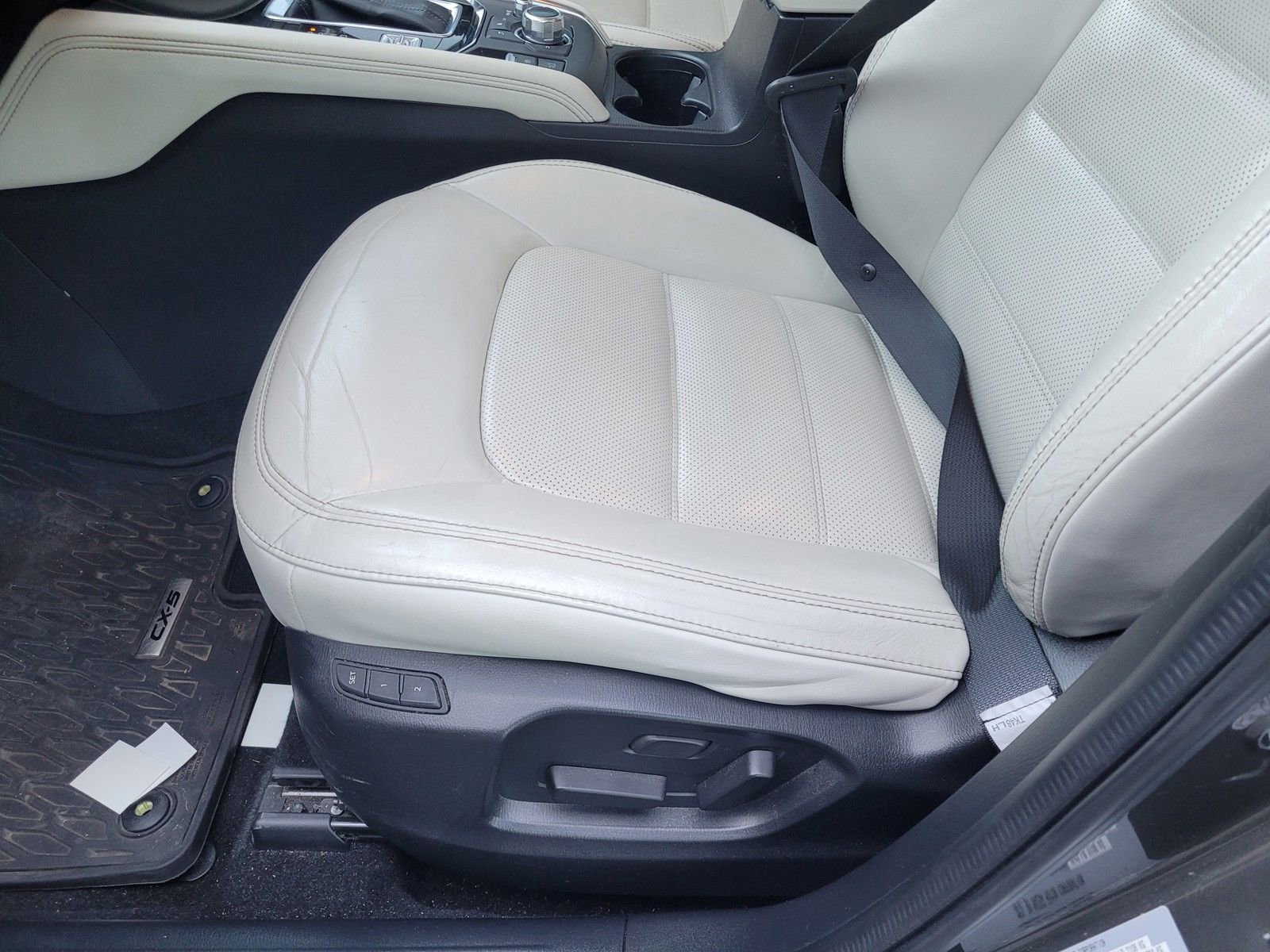 Used 2017 MAZDA CX-5 Grand Touring w/ Premium Package image 23