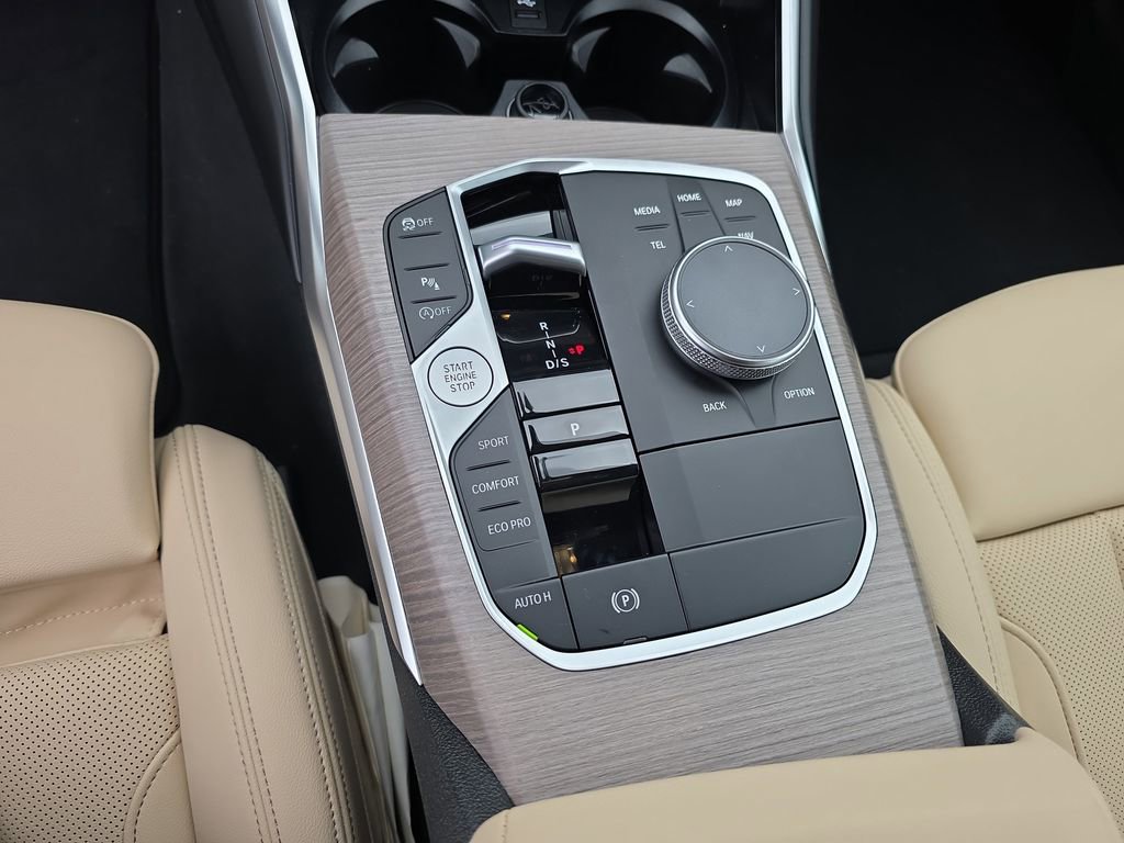 New 2026 BMW 330i xDrive Sedan w/ Premium Package image 17
