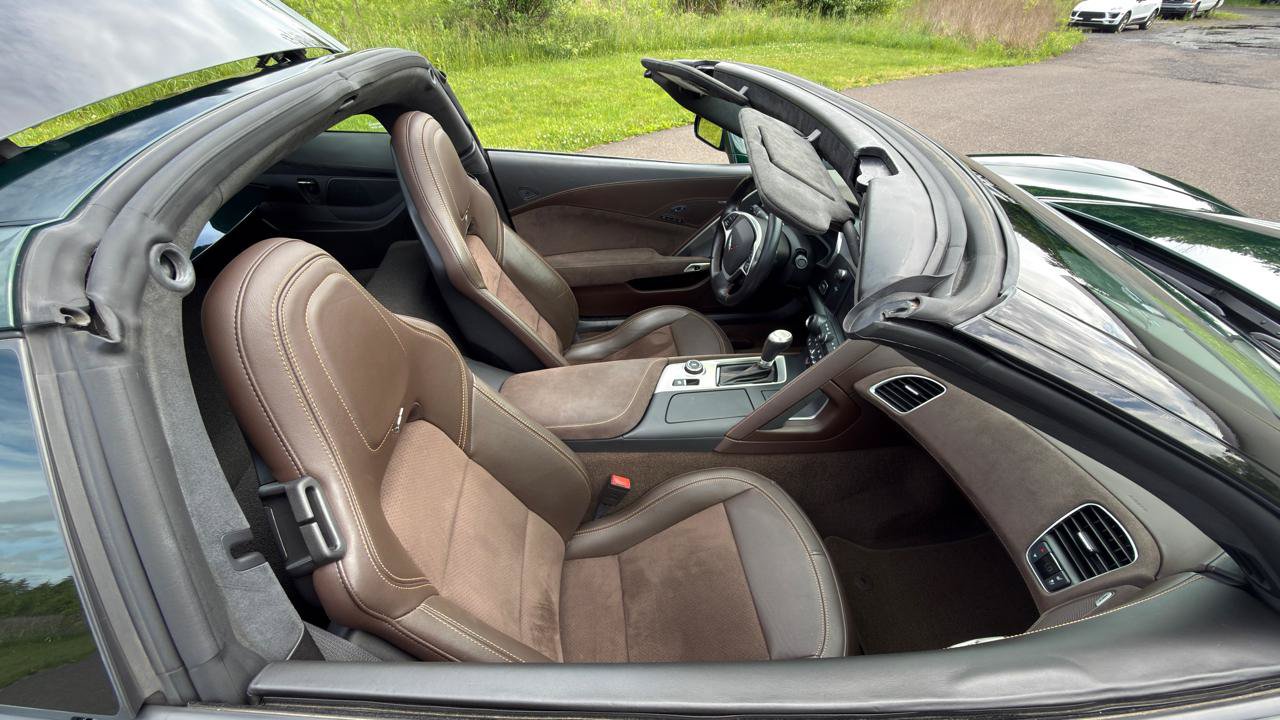 Used 2014 Chevrolet Corvette Stingray Coupe w/ 3LT Preferred Equipment Group RWD image 31