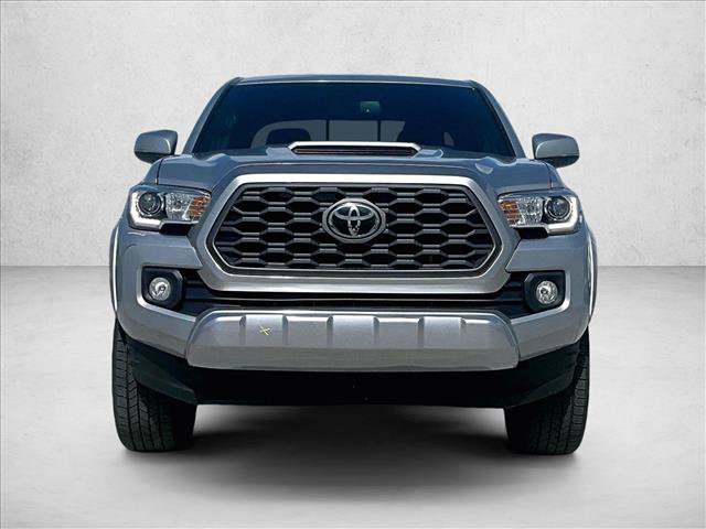 Used 2022 Toyota Tacoma TRD Sport w/ Technology Package RWD image 3