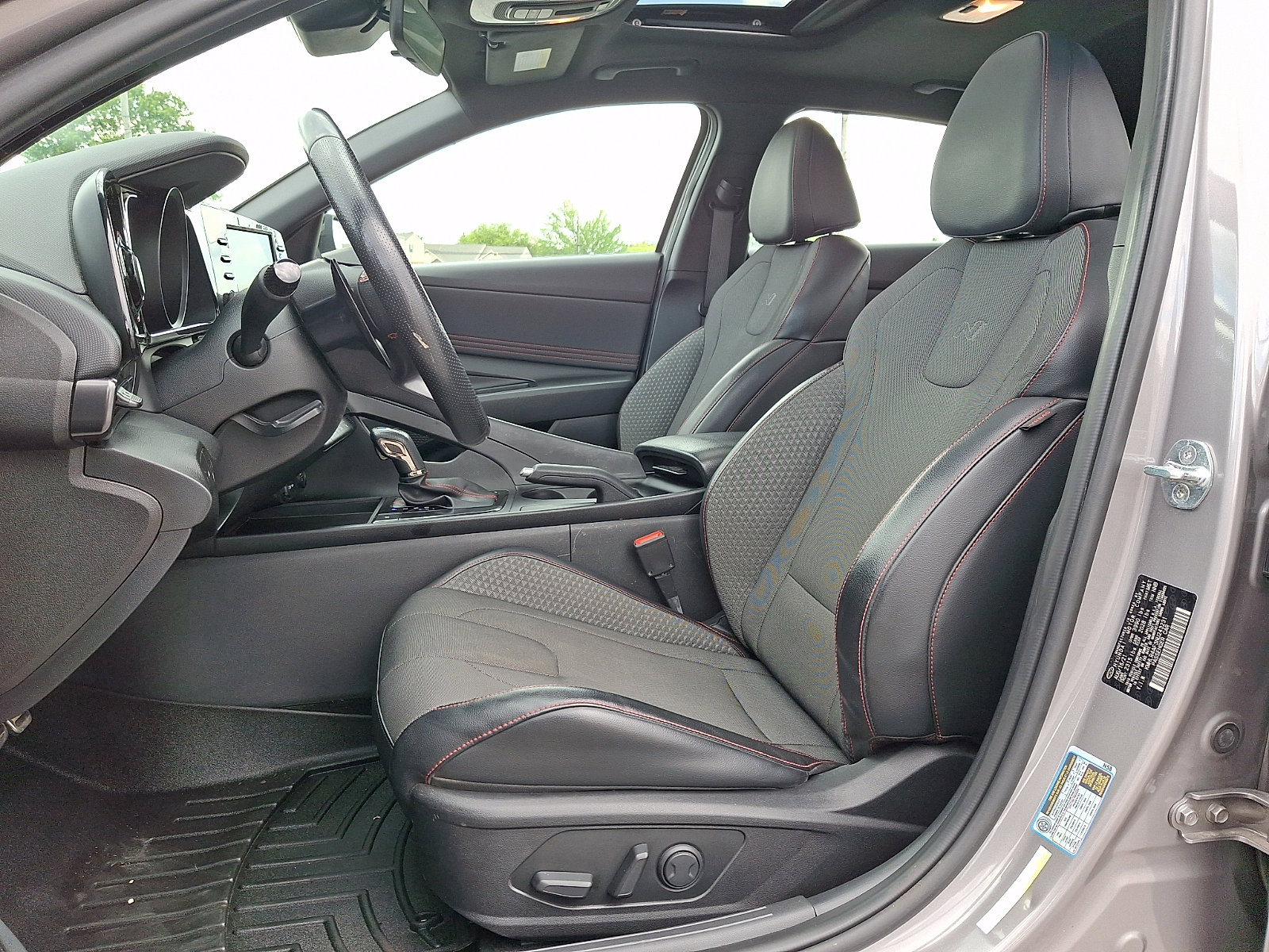 Certified 2022 Hyundai Elantra N Line FWD image 13