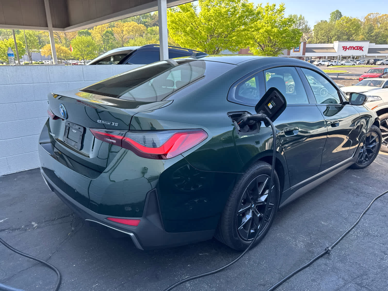 Used 2023 BMW i4 eDrive35 w/ Premium Package image 3