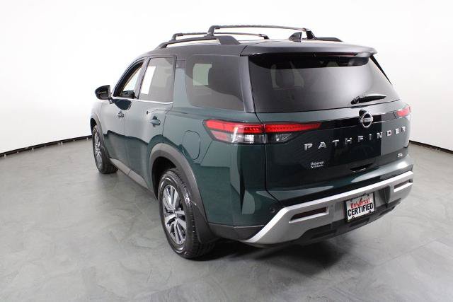 Certified 2024 Nissan Pathfinder SL w/ Cargo Package FWD image 16