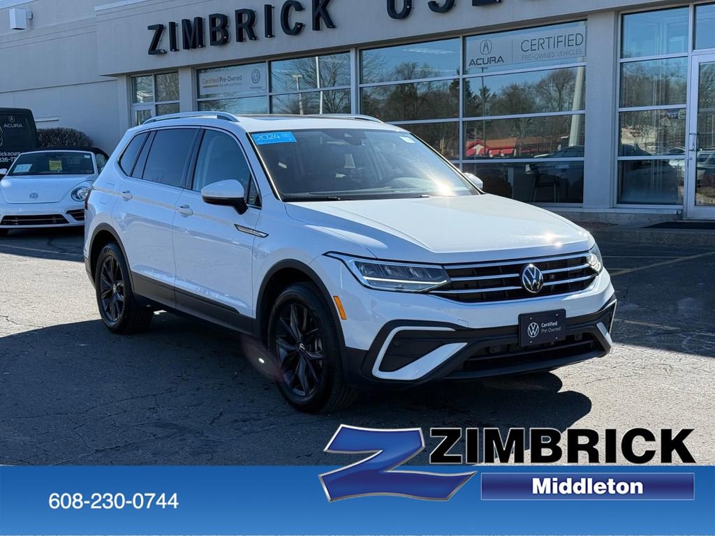 Certified 2024 Volkswagen Tiguan SE
