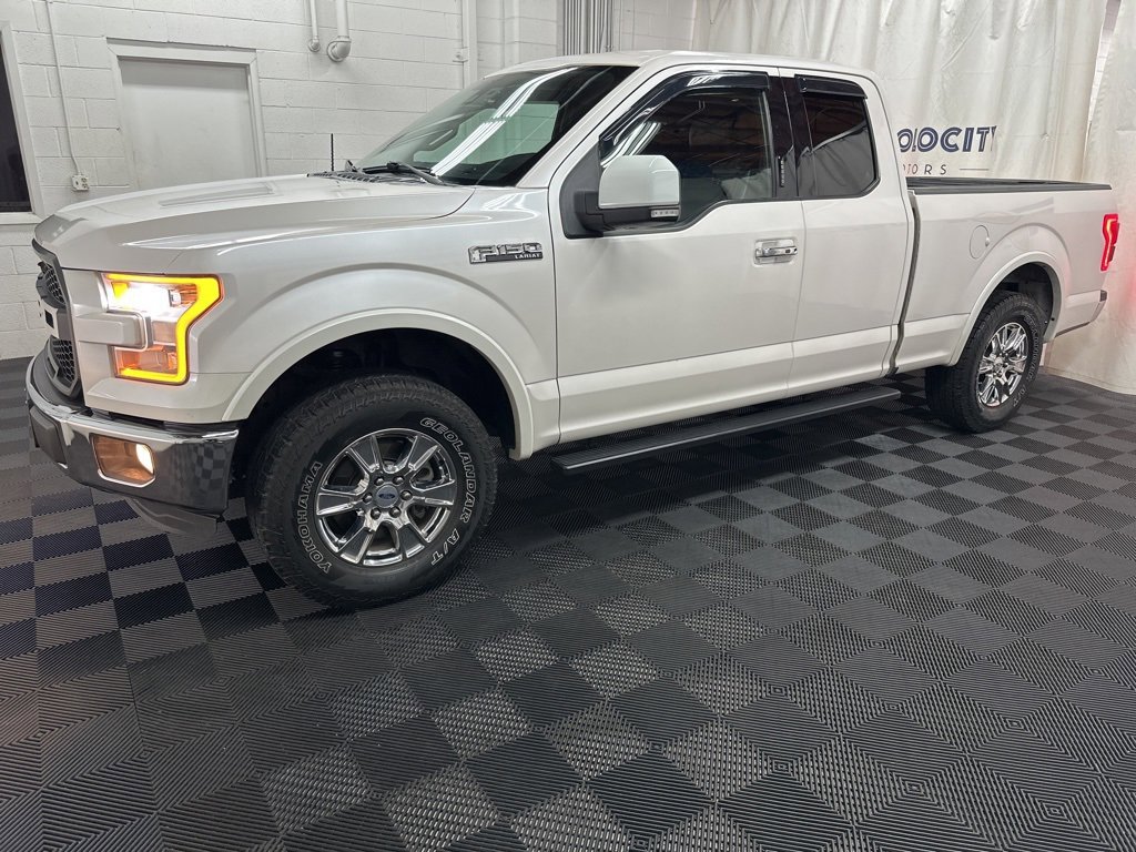 Used 2016 Ford F150 Lariat w/ Equipment Group 502A Luxury image 5