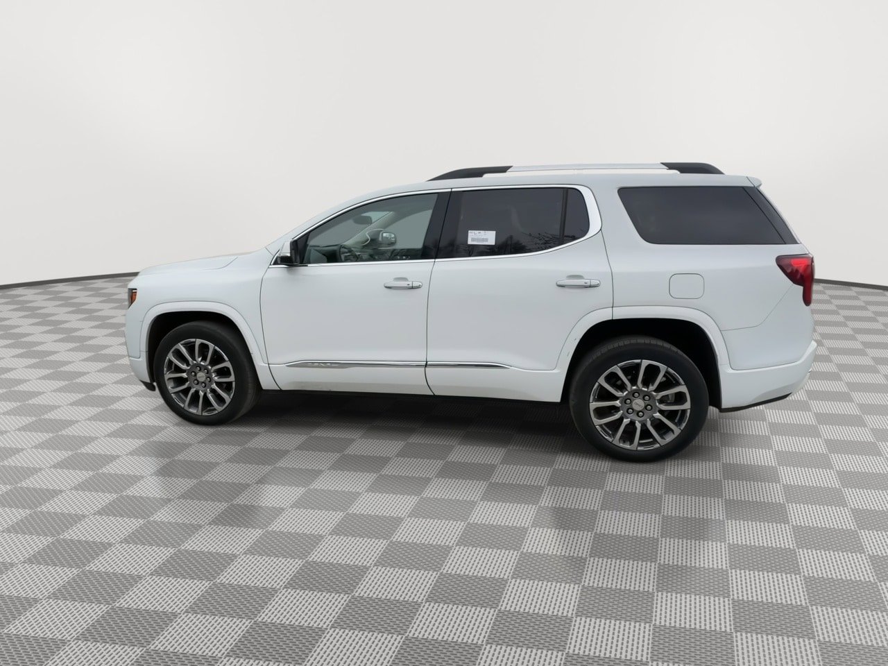Used 2023 GMC Acadia Denali AWD/4WD image 5