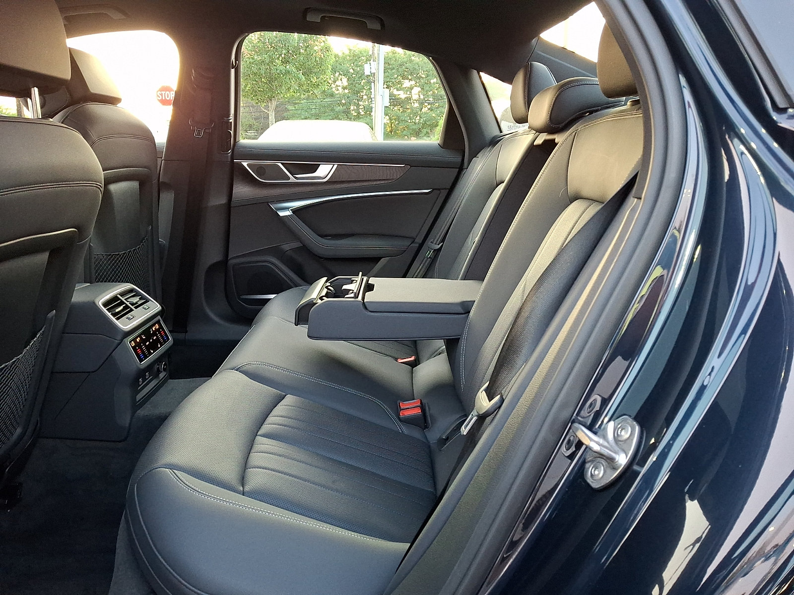 Used 2021 Audi A6 Premium Plus w/ Premium Plus Package AWD/4WD image 10