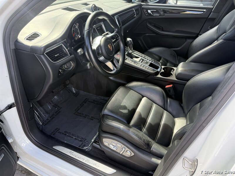 Used 2017 Porsche Macan Turbo AWD/4WD image 9