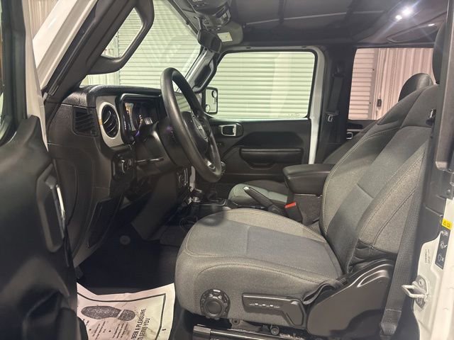 Used 2025 Jeep Wrangler Sport image 8
