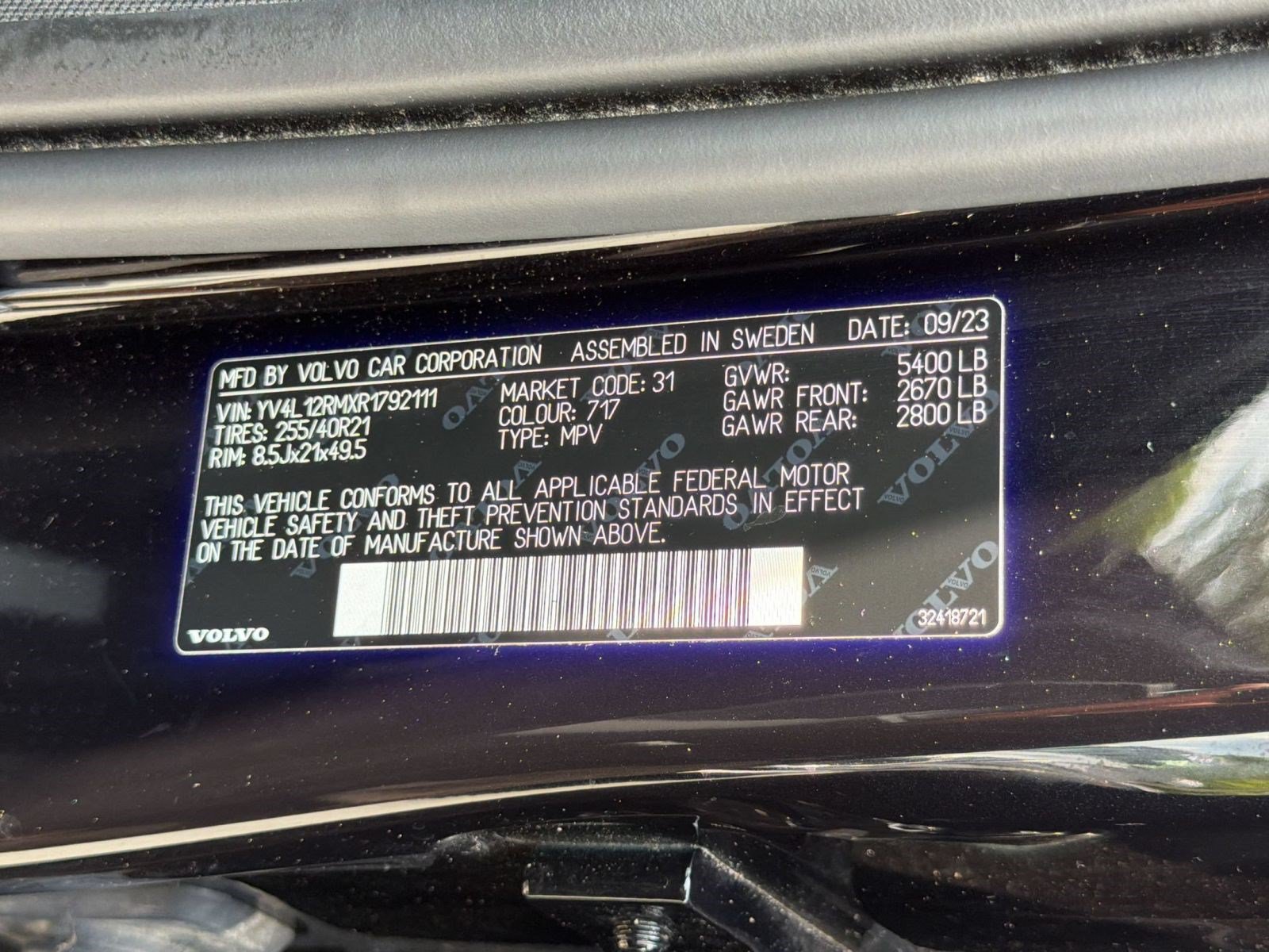 Certified 2024 Volvo XC60 B5 Ultimate w/ Protection Package Premier AWD/4WD image 26