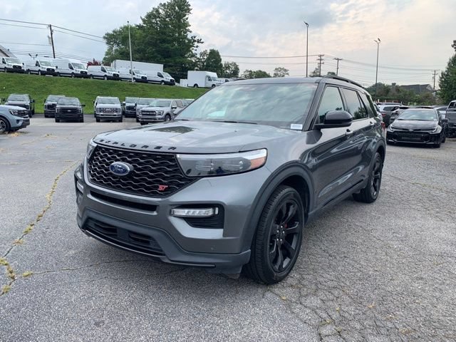 Certified 2023 Ford Explorer ST w/ Equipment Group 401A AWD/4WD image 4