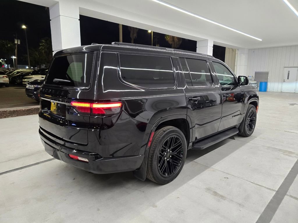 Used 2023 Jeep Wagoneer Series II image 6