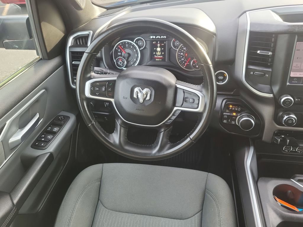 Used 2022 RAM 1500 Big Horn AWD/4WD image 23