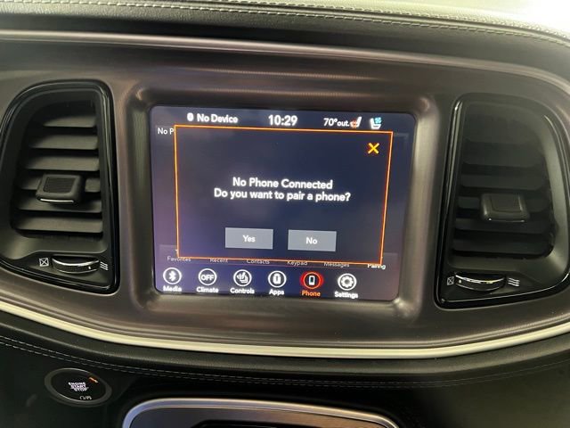 Used 2022 Dodge Challenger R/T w/ T/A Package image 15