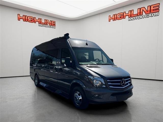 Used 2017 Mercedes-Benz Sprinter 3500 image 12
