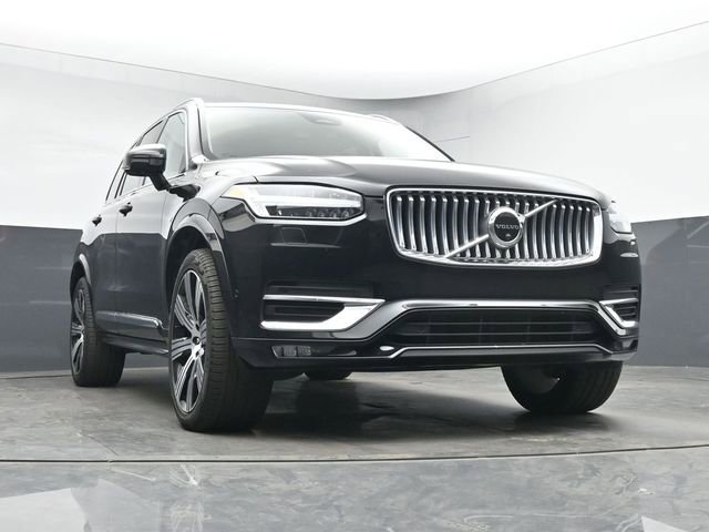 Used 2023 Volvo XC90 B6 Ultimate w/ Protection Package Premier image 11