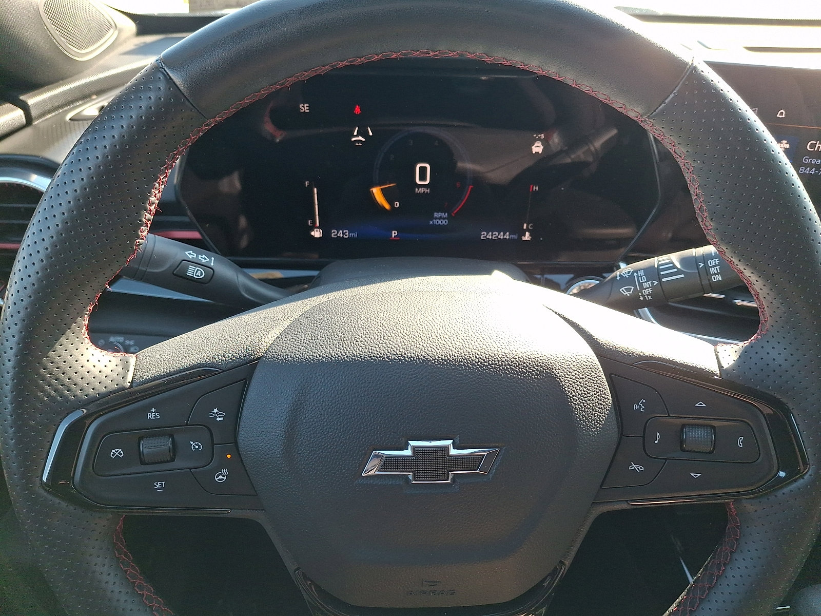 Certified 2024 Chevrolet Trax RS w/ Driver Confidence Package image 18