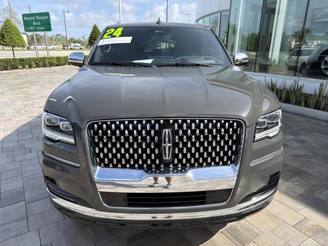 Certified 2024 Lincoln Navigator Black Label image 7