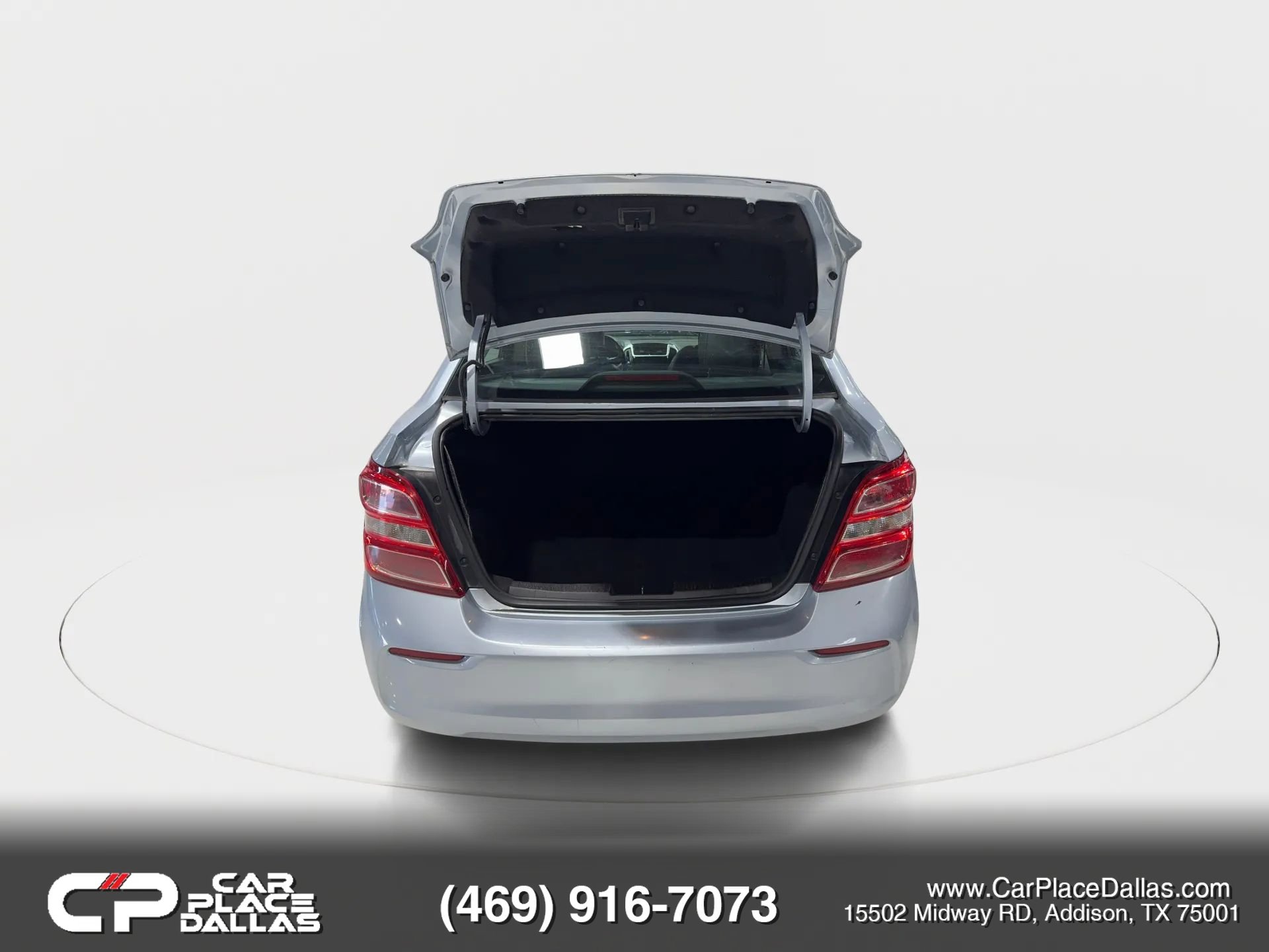 Used 2017 Chevrolet Sonic Premier FWD image 25