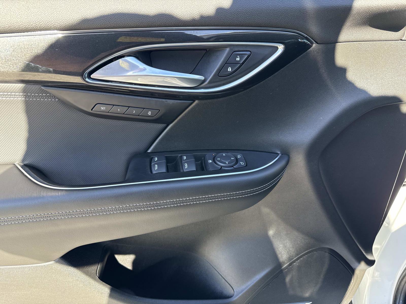 Used 2025 Buick Envision Preferred image 19