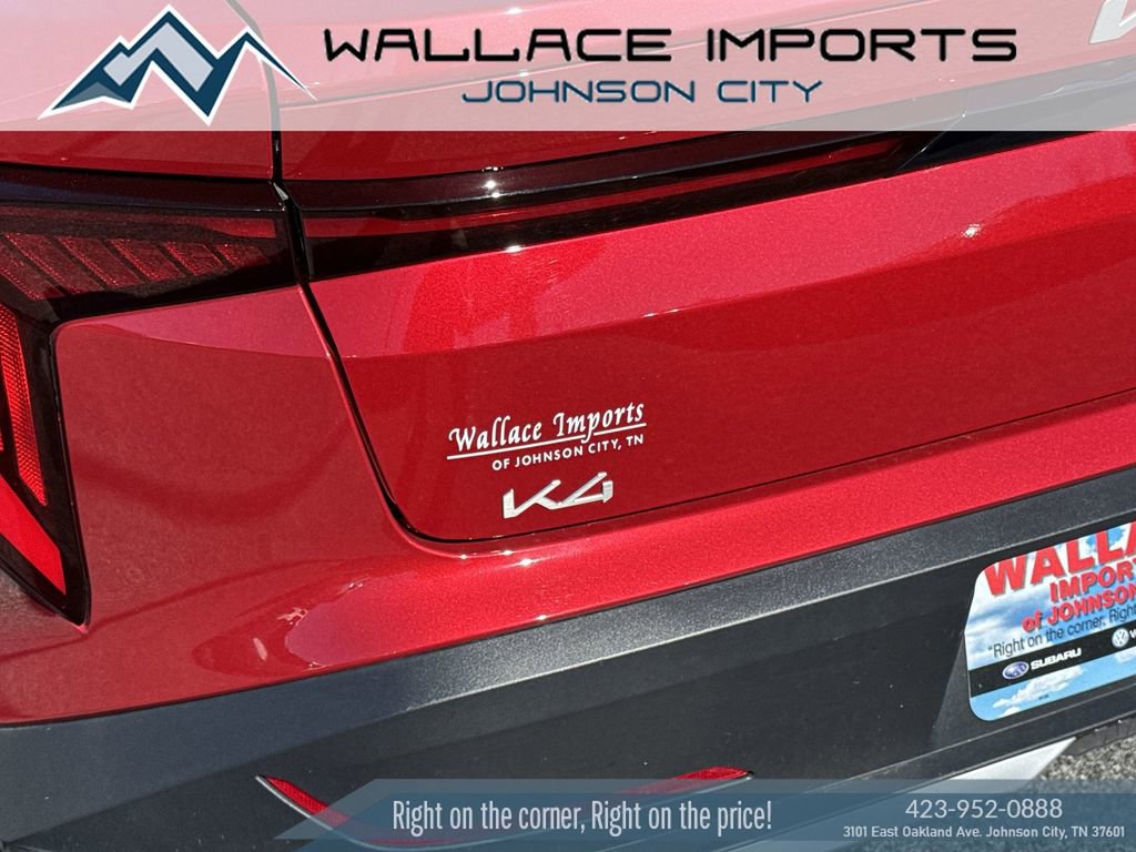 Used 2025 Kia K4 EX image 11