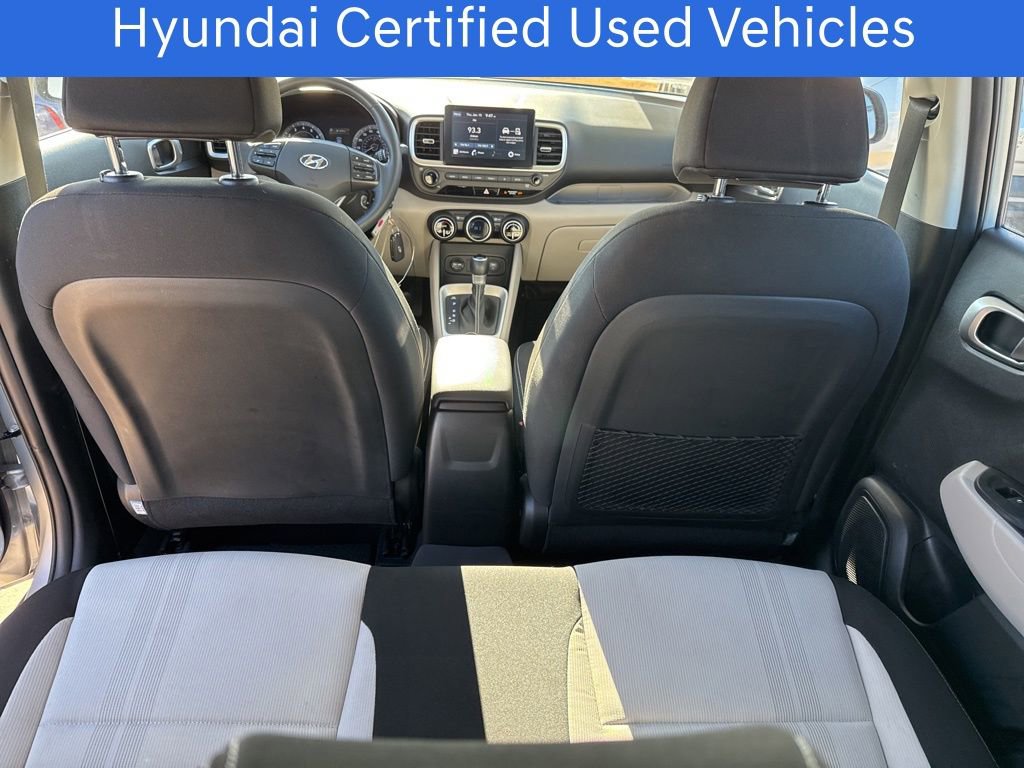 Certified 2021 Hyundai Venue SEL image 19
