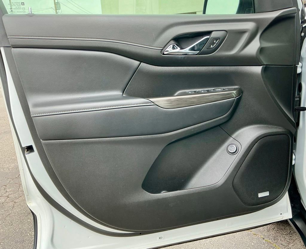 Used 2019 GMC Acadia SLT FWD image 41