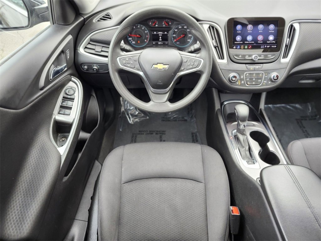 Used 2022 Chevrolet Malibu LT image 11