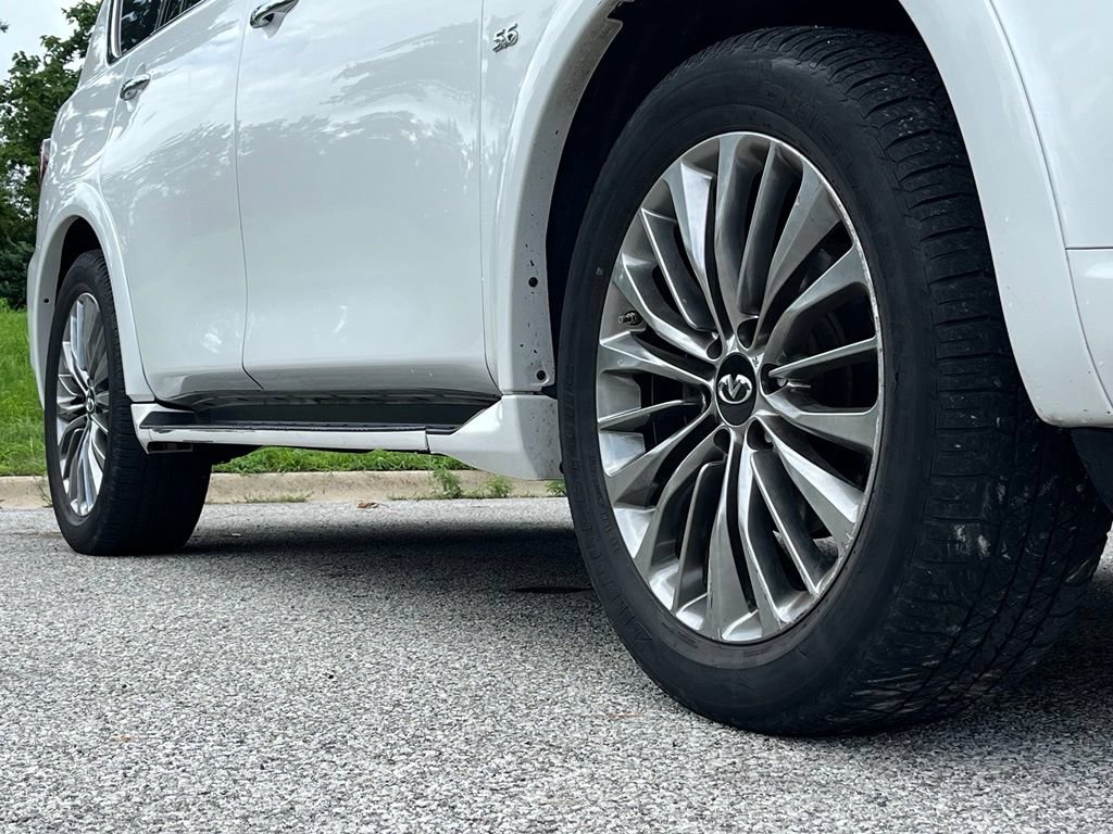 Used 2019 INFINITI QX80 Luxe w/ Proactive Package AWD/4WD image 9