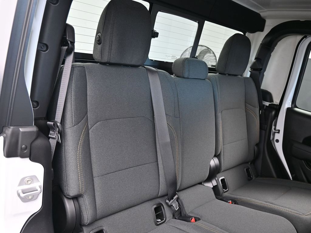 New 2026 Jeep Gladiator Willys image 39