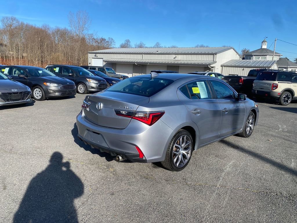 Used 2019 Acura ILX w/ Technology Package image 5